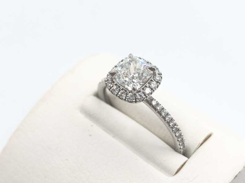 マイクロパヴェダイヤリング