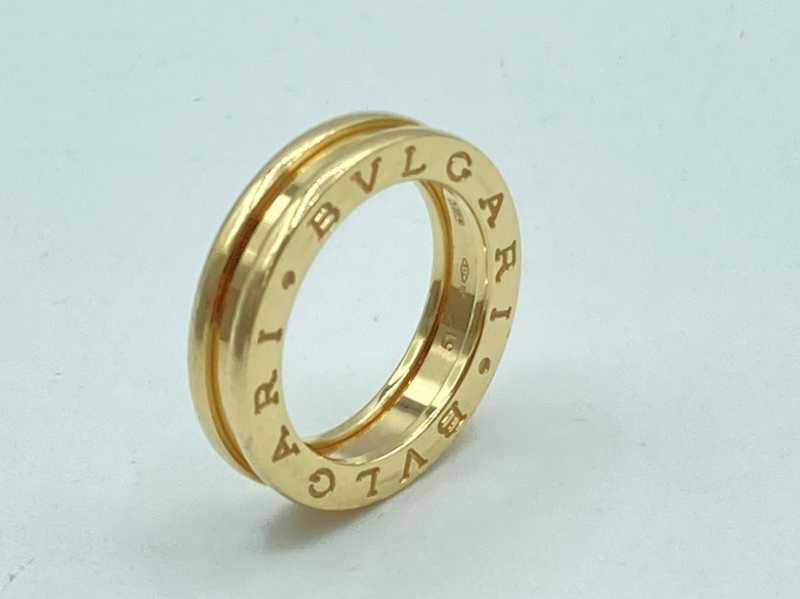 ビー・ゼロワン