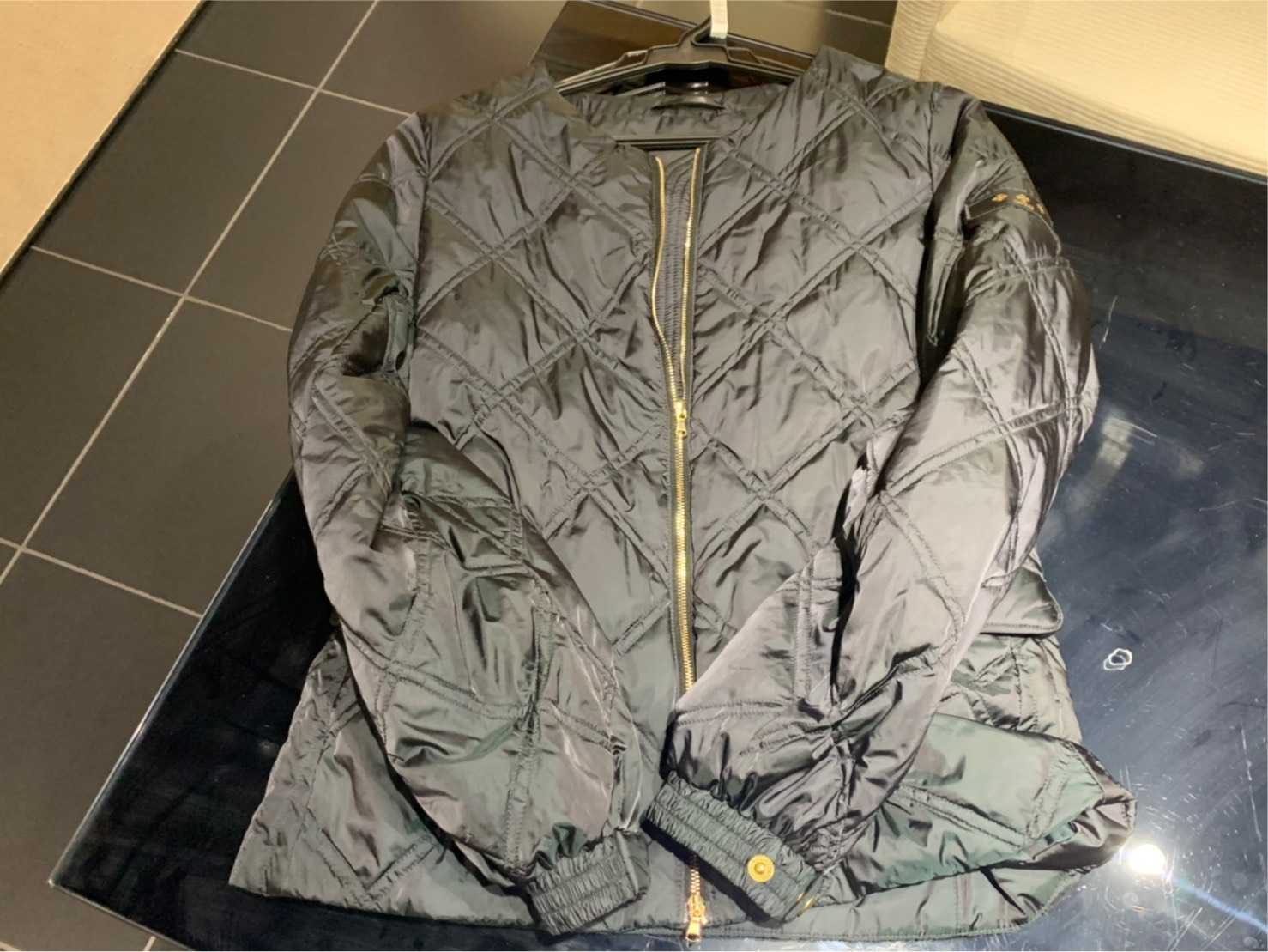 タトラス買取　ダウンジャケット
