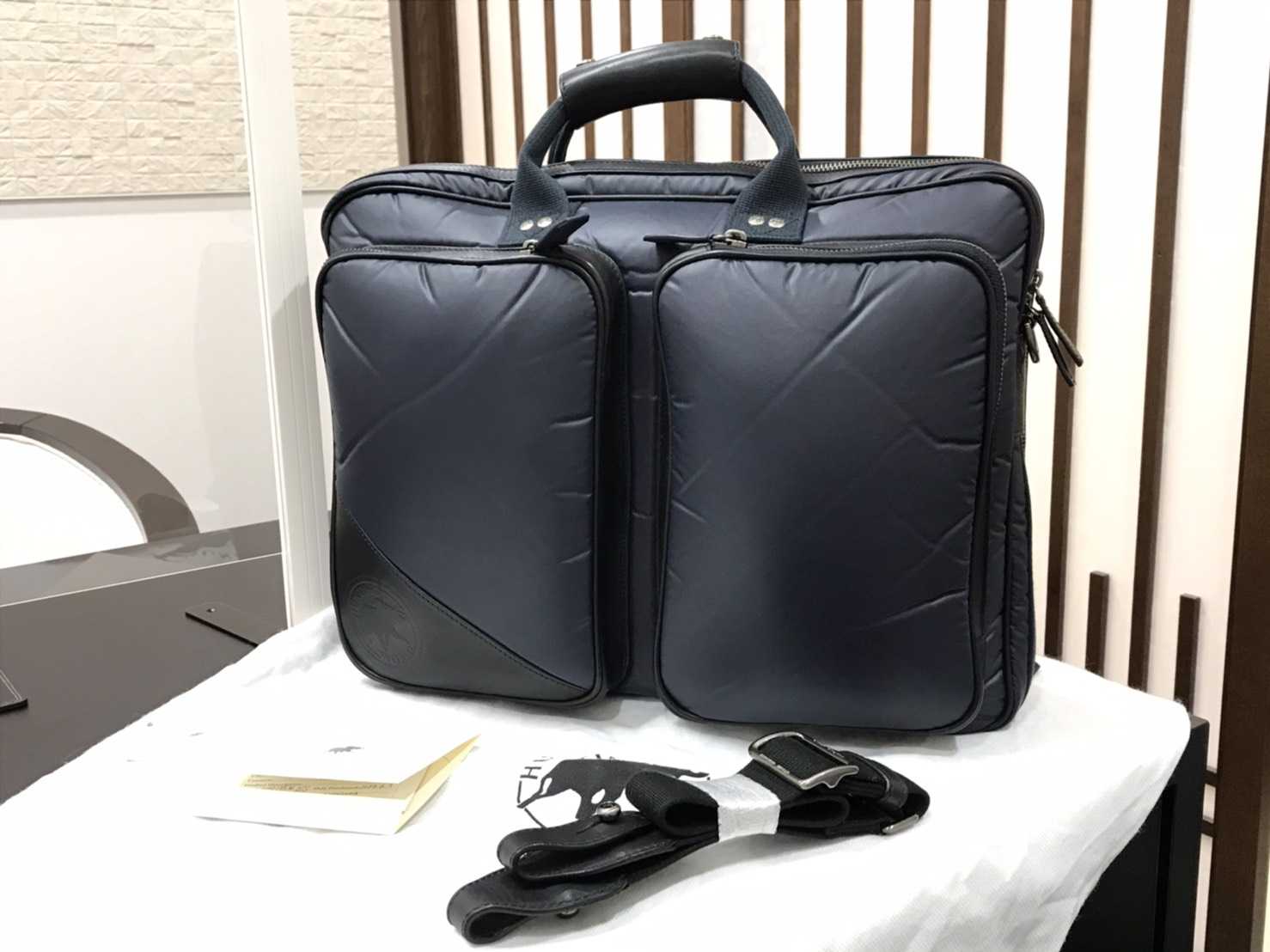 ハンティングワールド買取　ブリーフケース