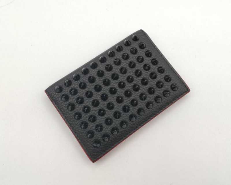 クリスチャンルブタン　買取　二つ折りカードケース