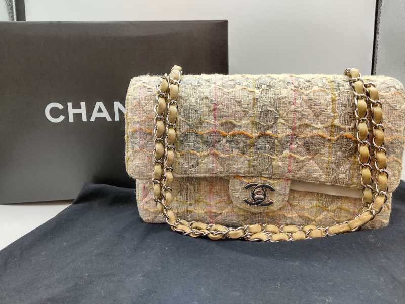 シャネル買取 ツイードマトラッセ