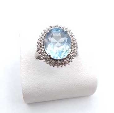 ジュエリー買取　アクアマリンダイヤリング　プラチナ　宝石