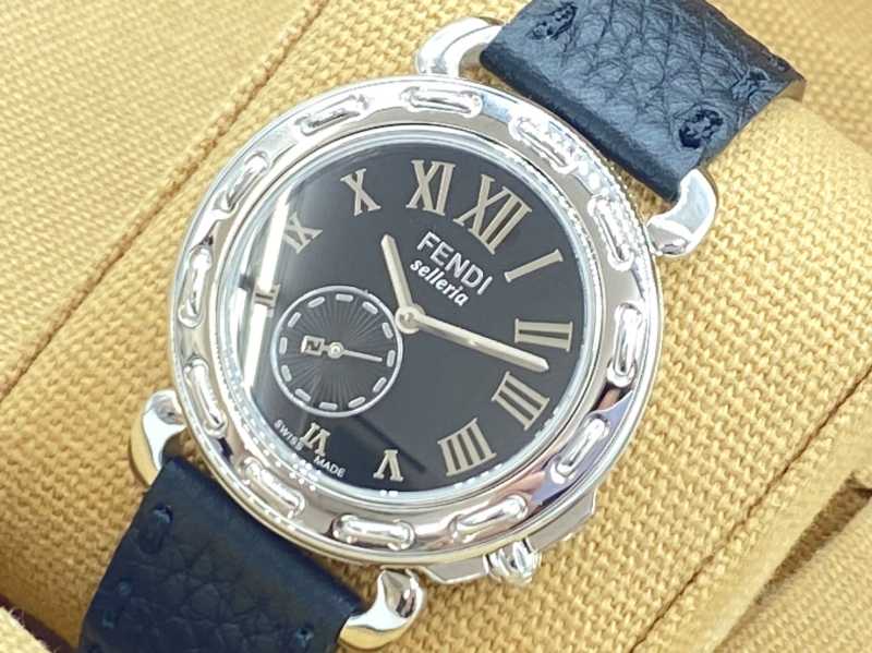 フェンディ買取 セレリア 8100M