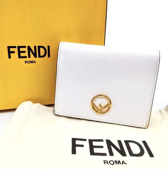 フェンディ買取　二つ折り財布　エフイズ　8M0387