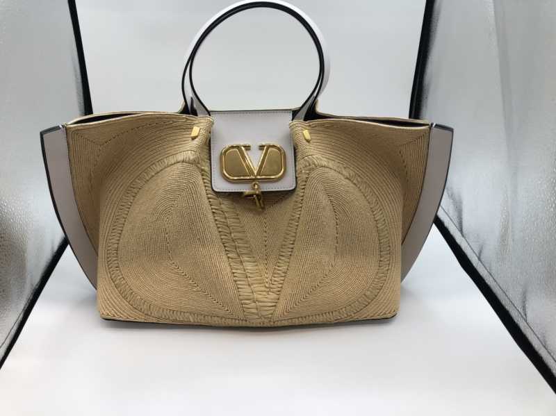 ヴァレンティノ買取 バスケットバッグ