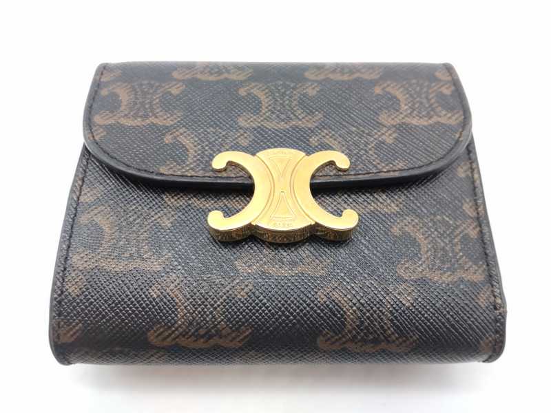 セリーヌ買取 ３つ折り財布