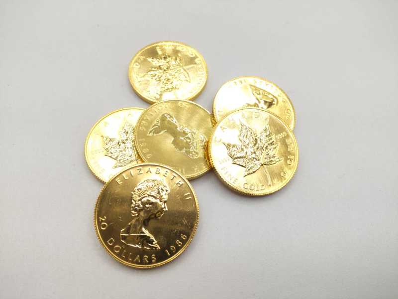 メイプルリーフ金貨　買取　コイン