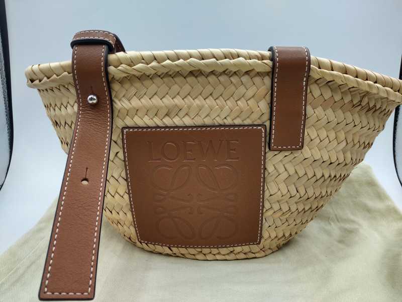 ロエベ買取 かごバッグ