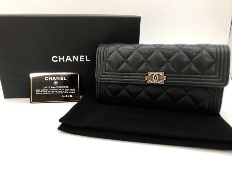 シャネル買取 ボーイシャネル ロングフラップウォレット A80286