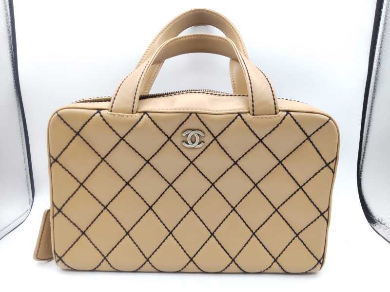 シャネル買取 ワイルドステッチ ミニバストンバッグ