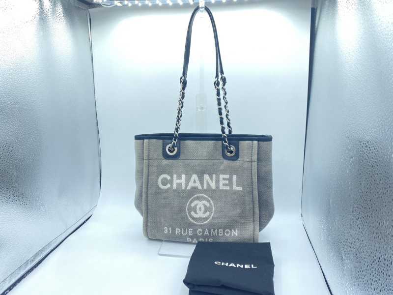 シャネル買取 ドーヴィル PM A66939 16番台