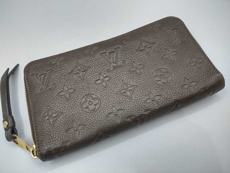 ルイヴィトン買取 ジッピーウォレット M60387