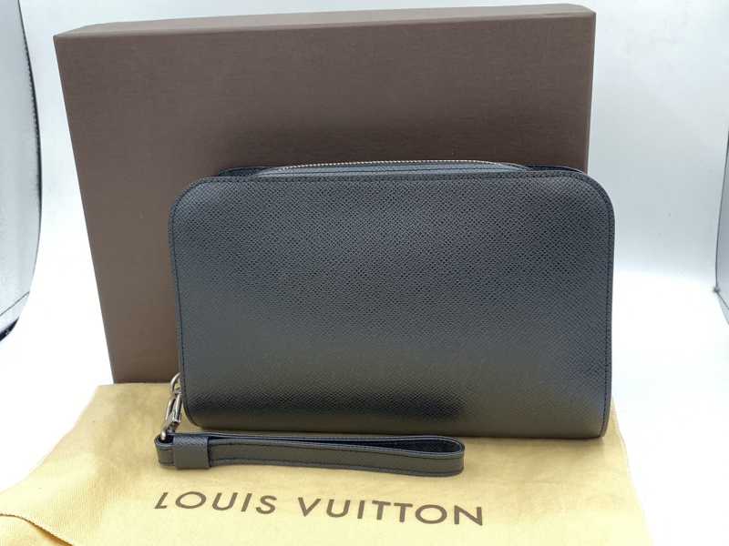 ルイヴィトン買取 バイカル タイガ M30182