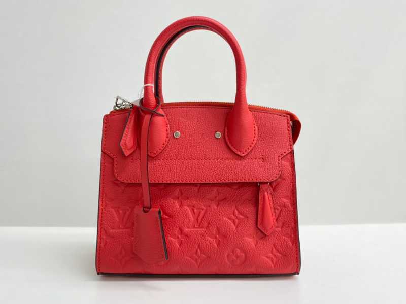 ルイヴィトン買取 ポンヌフPM M41747