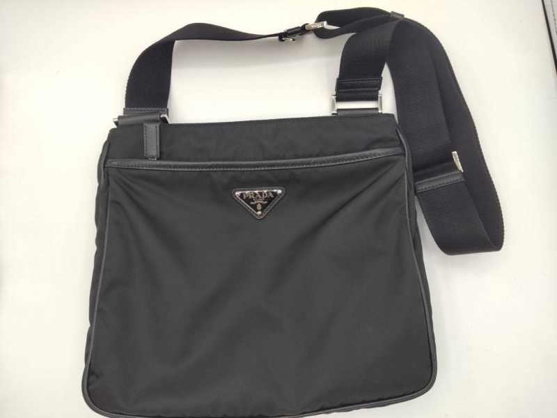 プラダ　買取　ショルダーバッグ