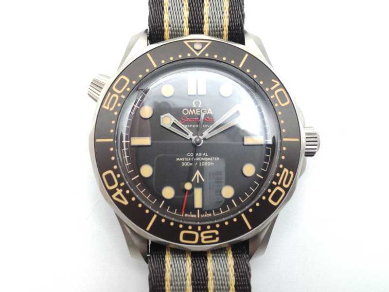 オメガ買取 シーマスター007  210.92.42.20.01.001