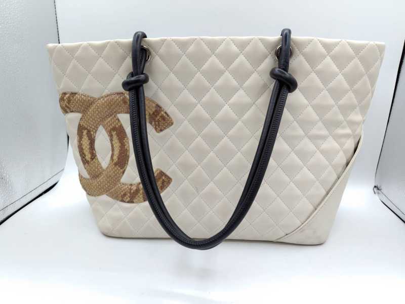シャネル　買取　カンボントート