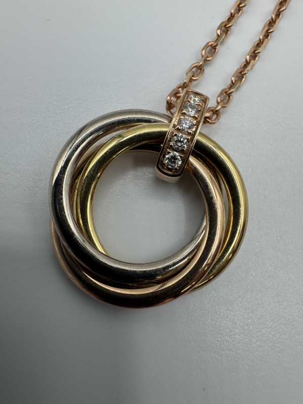 カルティエ買取　トリニティダイヤネックレス