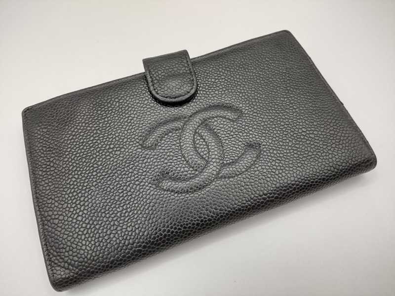 シャネル買取 二つ折り長財布