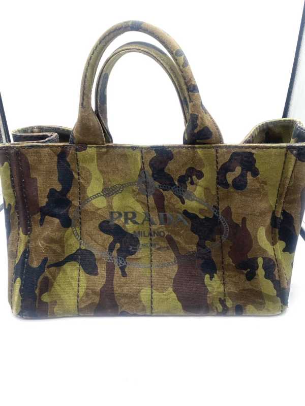 プラダ　カナパトートバッグ　買取