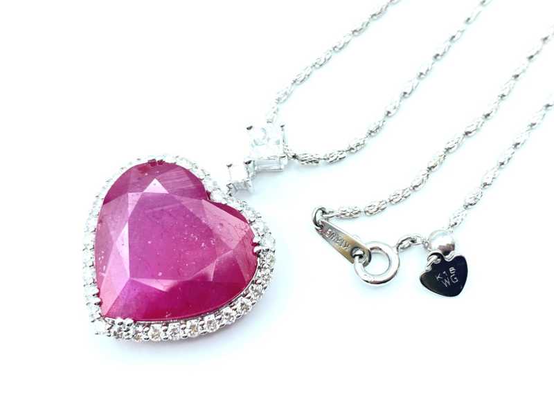 宝石買取 K18ホワイトゴールド台 合成ルビー ダイヤモンド ハートデザインペンダント