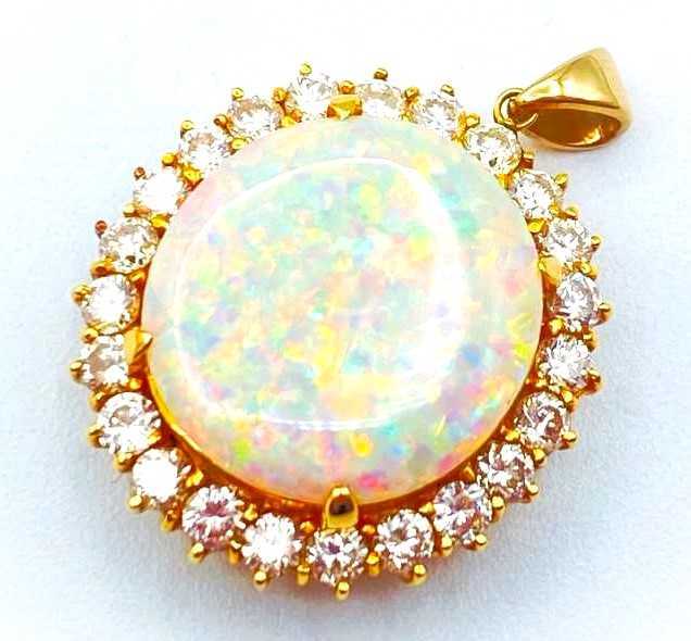 宝石買取 K18イエローゴールド台 オパール 7.25ct ダイヤモンド 2.28ct ペンダント
