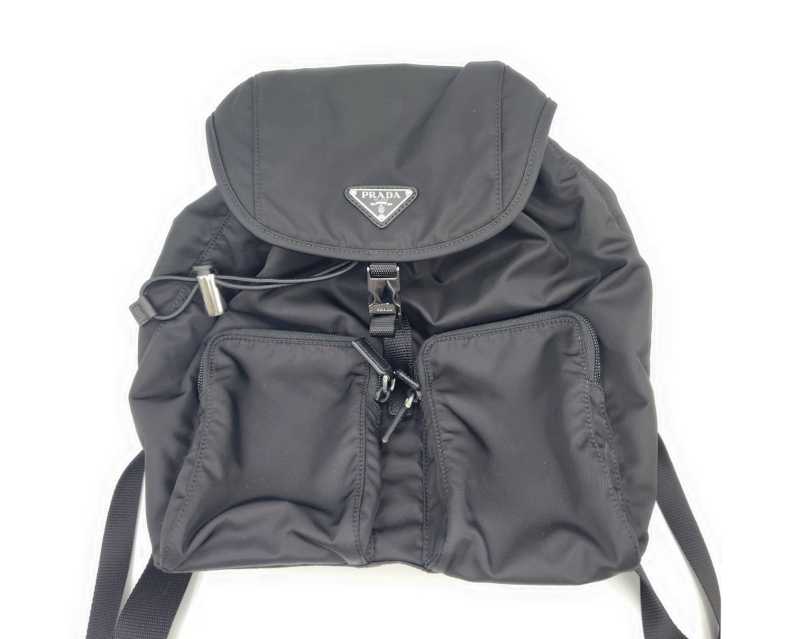 プラダ買取 ナイロン バックパック