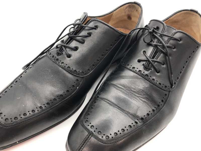 クリスチャン・ルブタン買取 レザーシューズ