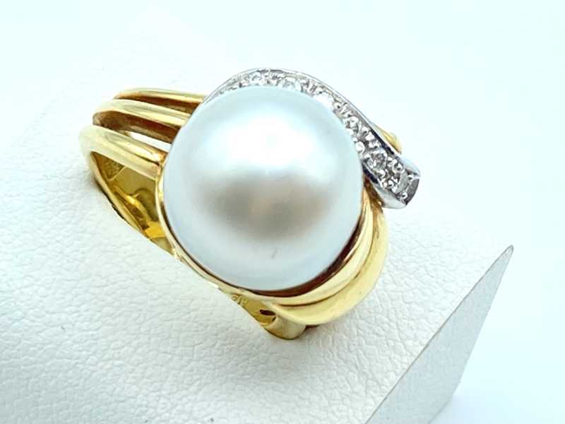 宝石買取 K18イエローゴールド プラチナ台 パール  ダイヤモンド デザインリング