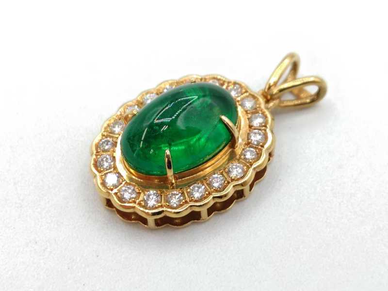 エメラルド　買取　ペンダントトップ