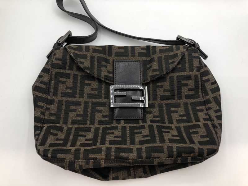 フェンディ買取 マンマバケット