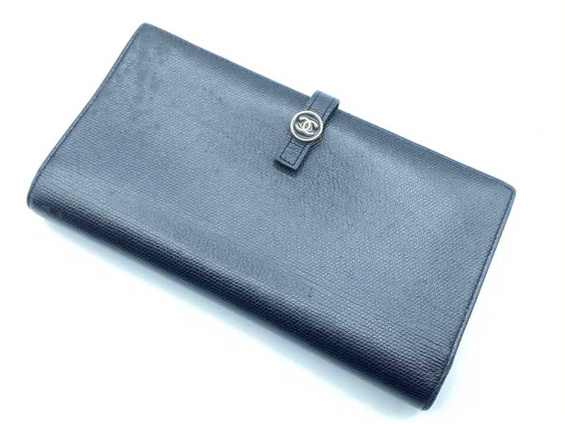 シャネル売却 ココボタン Wホック 長財布 10番台
