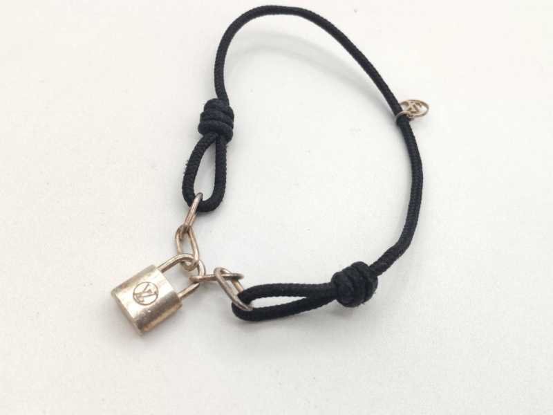 ルイヴィトン　買取　ロックイットブレス