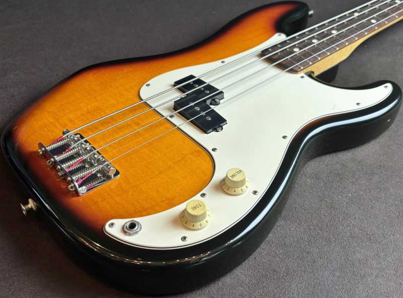 Fender Standard Precision Bass 買取