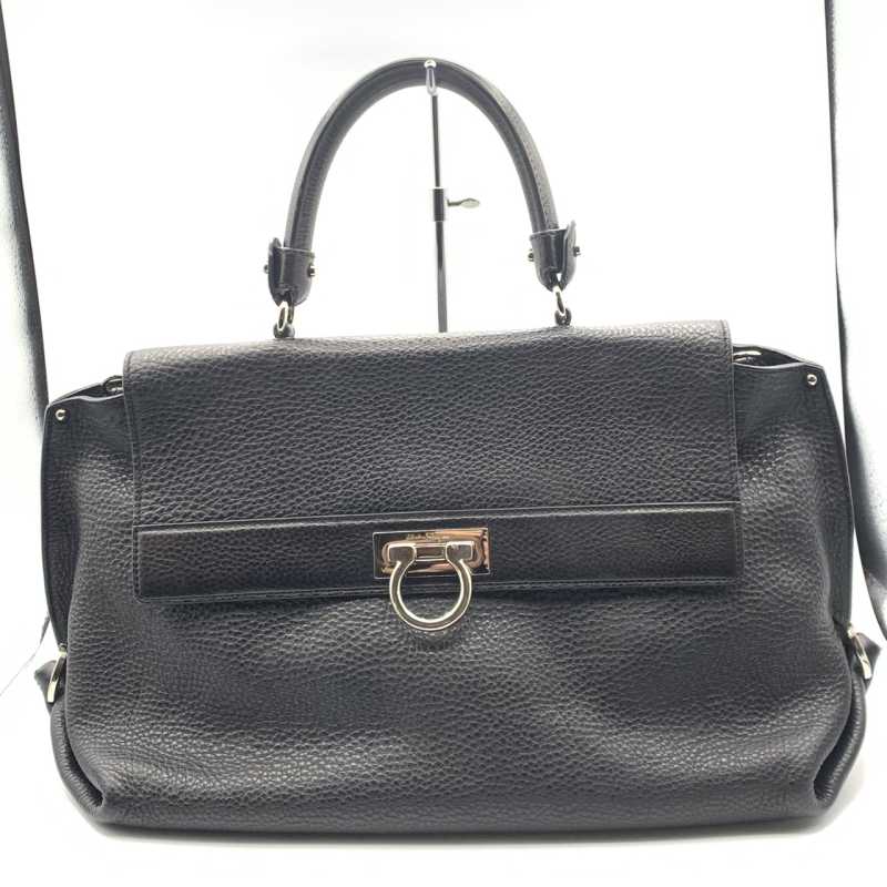 フェラガモ買取 バッグ 