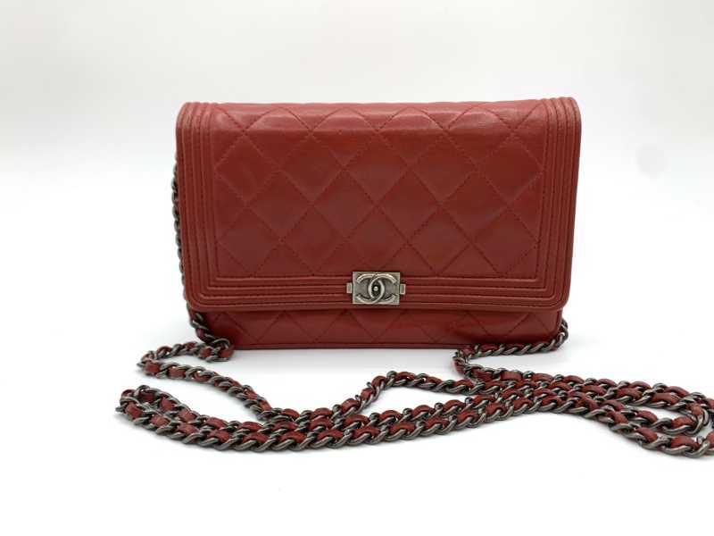 シャネル買取 ボーイシャネルチェーンウォレット A80287