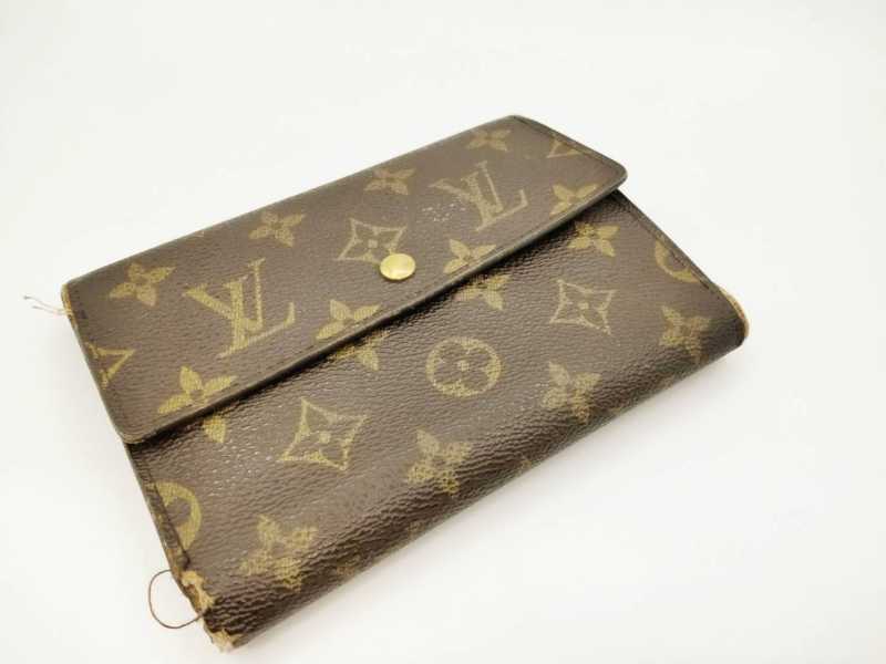 ルイヴィトン買取 ポルト トレゾール エテュイ パピエ M61202