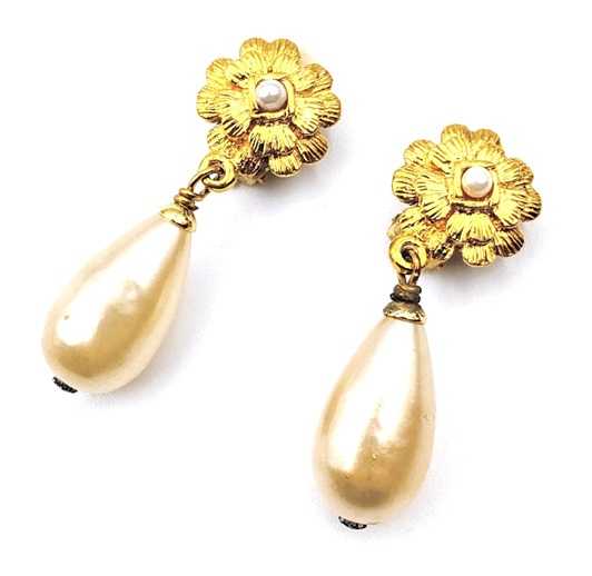 シャネル買取　ドロップパールイヤリング　GP