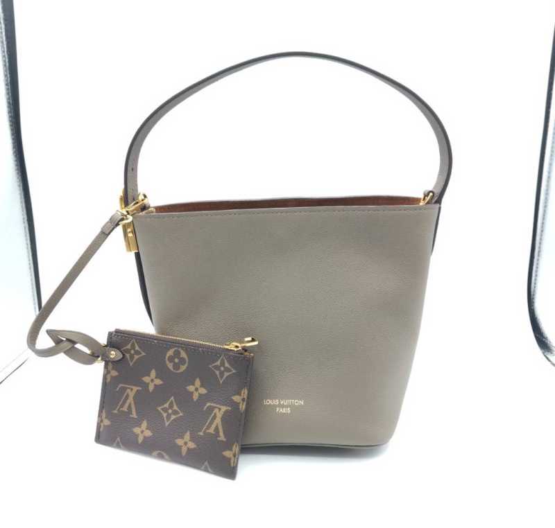 ルイヴィトン　買取　ロウキーオールインBB　M25544