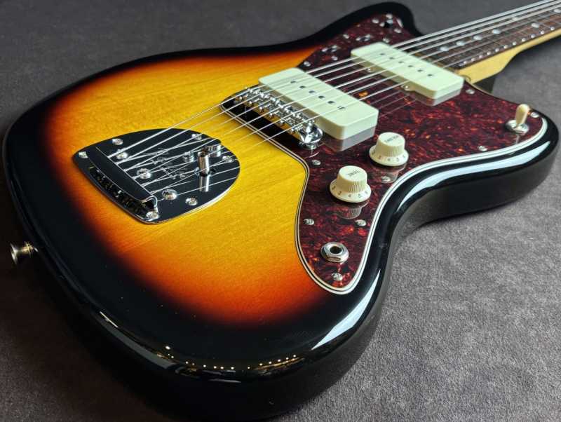 Fender Made in Japan Traditional 60s Jazzmaster 3TS 買取