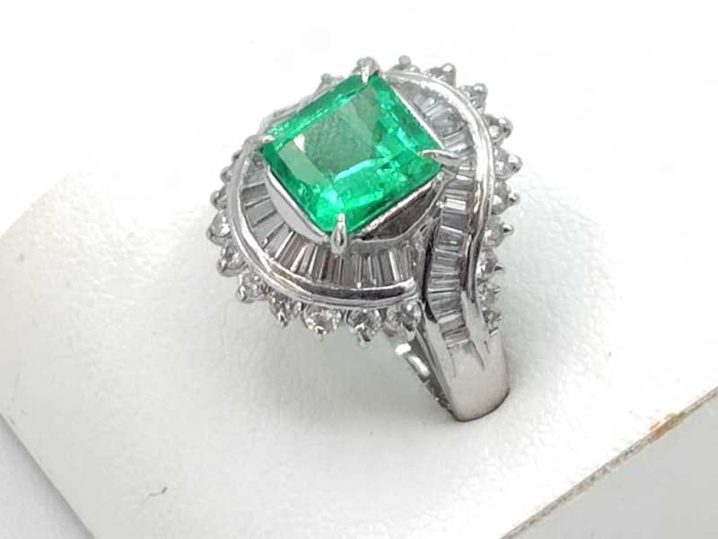 エメラルド　買取　ジュエリー