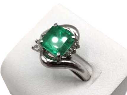 宝石買取 エメラルドリング