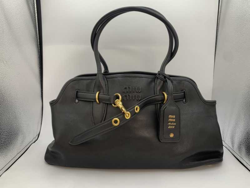 miumiu買取 アバンチュールラージトートバッグ 5BG310