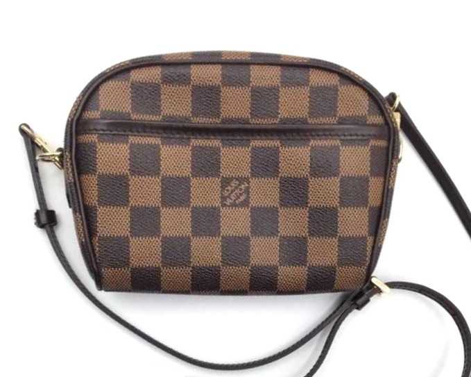 ルイヴィトン買取 ポシェットイパネマ