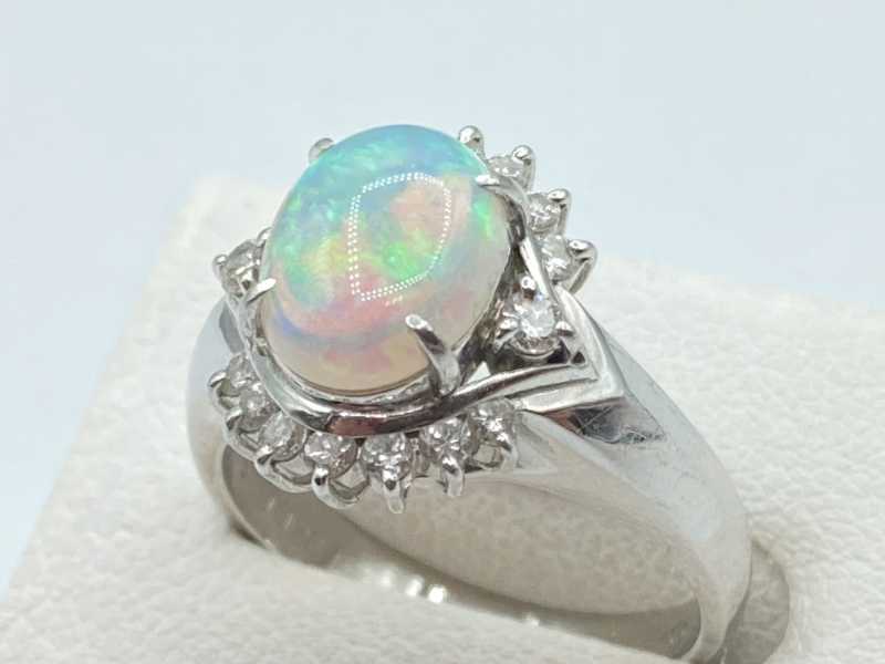 宝石買取 プラチナリング オパール