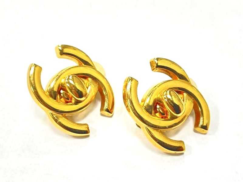 シャネル買取 イヤリング 