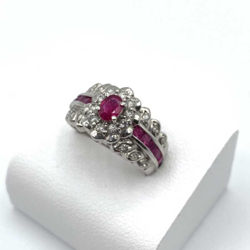 プラチナ買取 リング 宝石