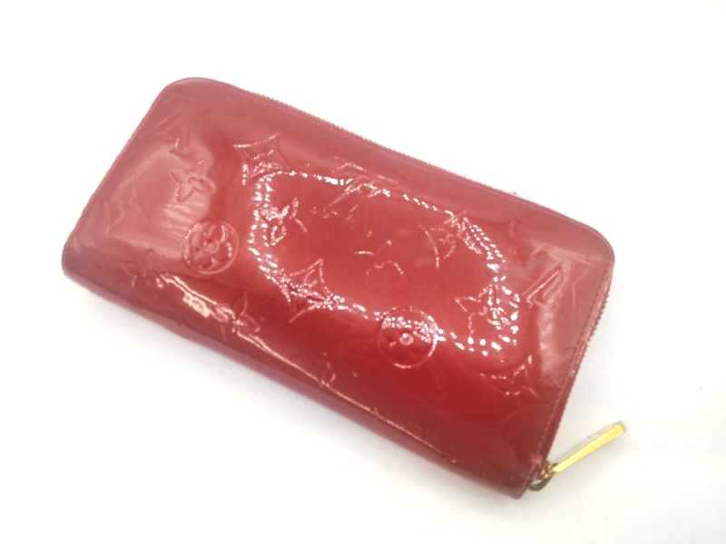 ルイヴィトン　買取　ジッピーウォレット