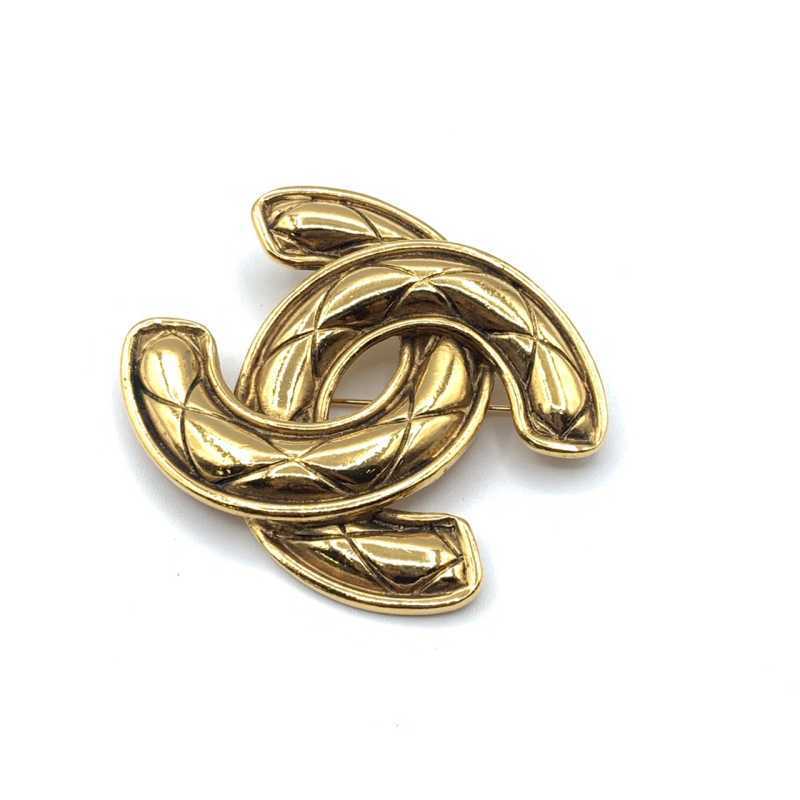 シャネル買取 ブローチ